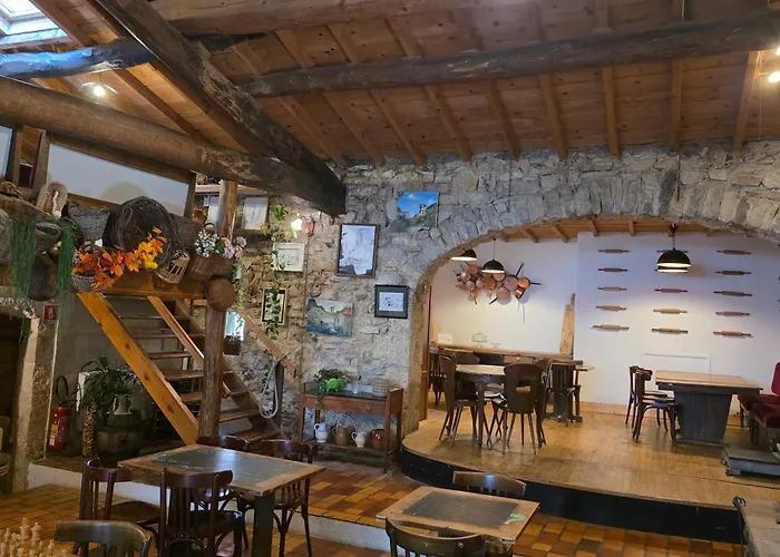 Logis Hotel Le Moulin De La Pipe